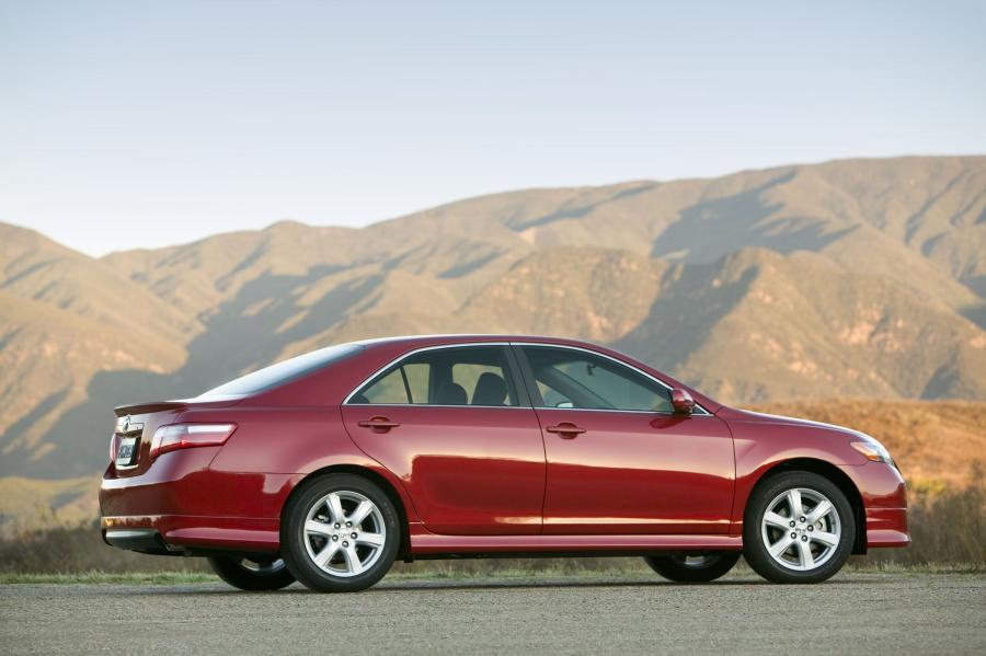  Toyota Camry 2007 года  (фото 59 из 73)